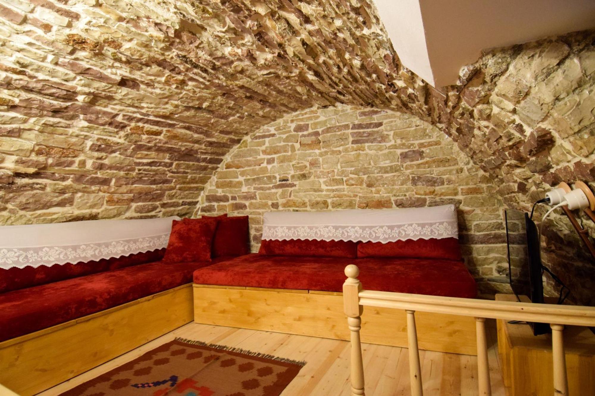 Aqueduct Gjirokaster