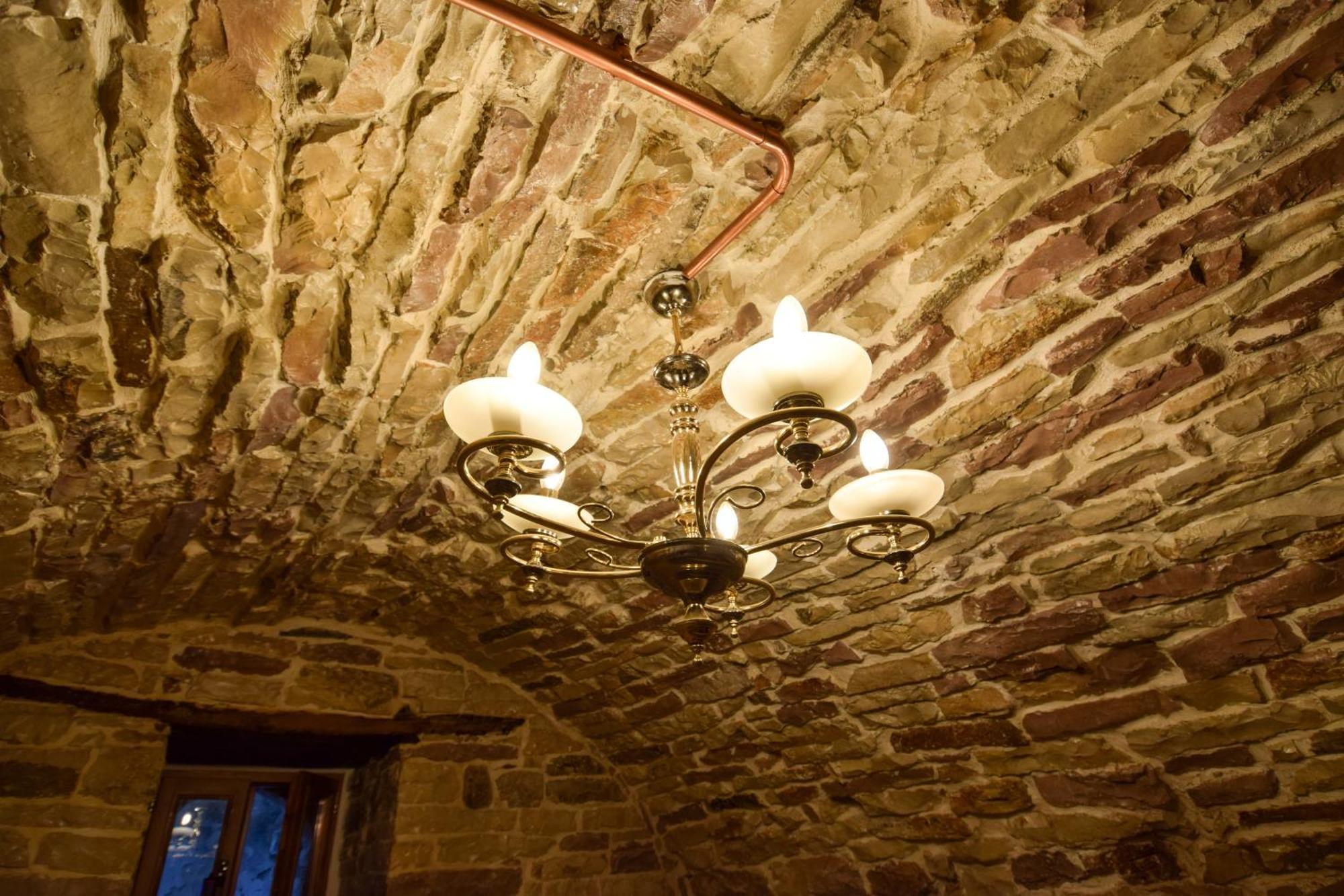 Aqueduct Hotel *